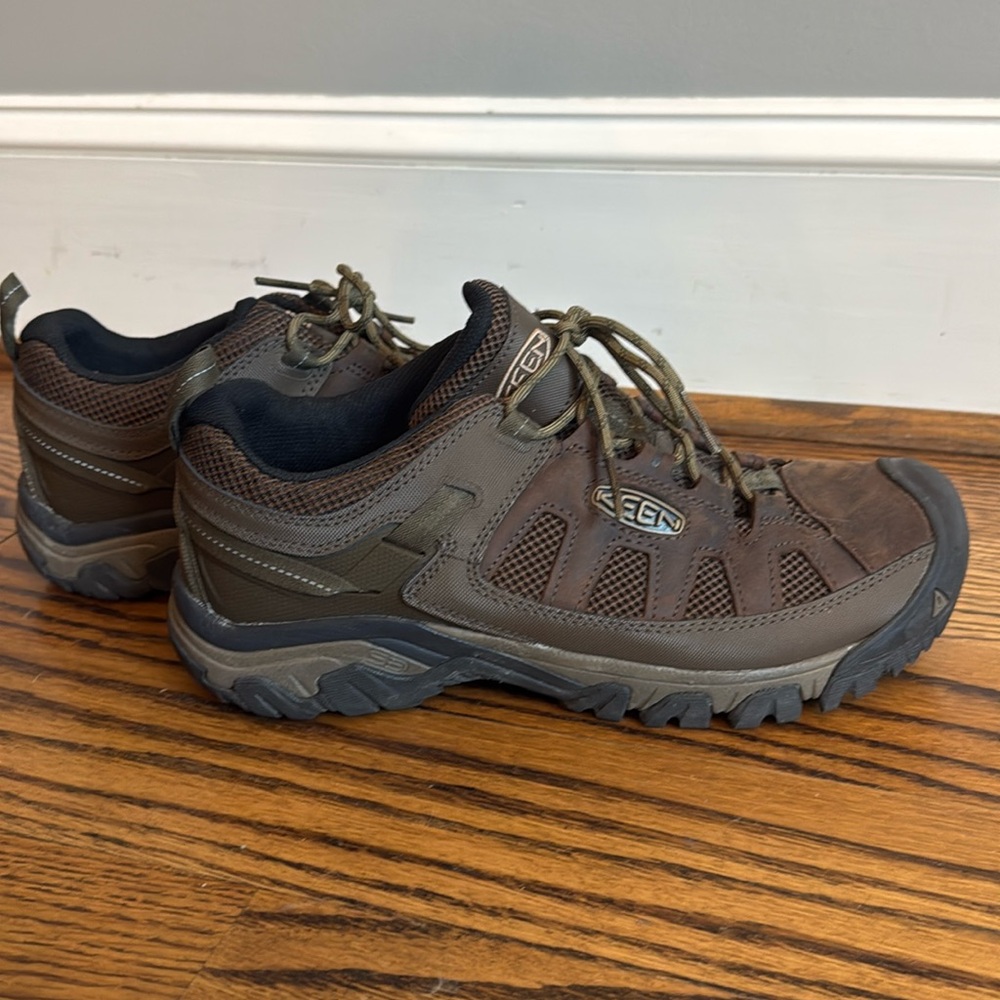 Men’s Keen Shoes